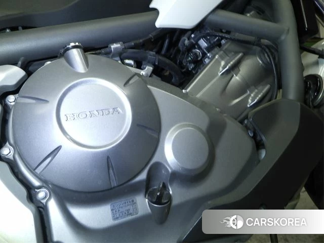 Engine photo
