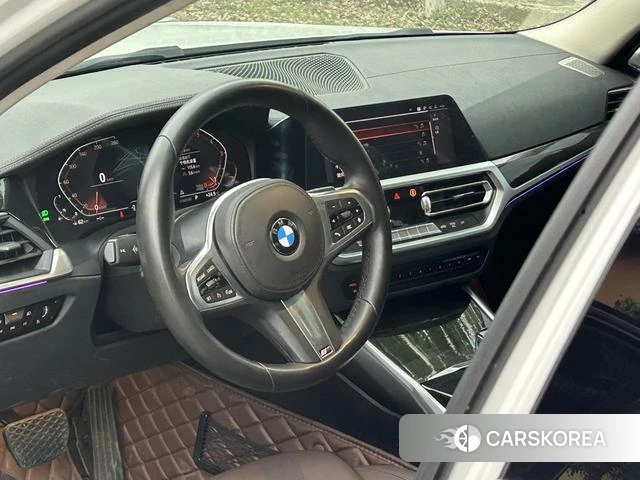 BMW 3 series 2019 Белый из Китая