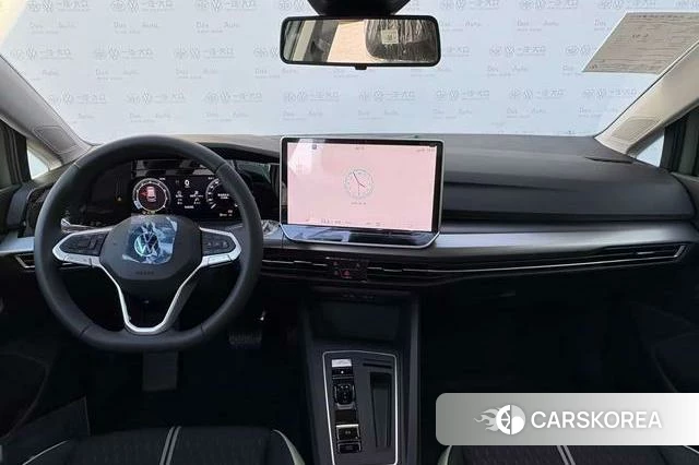 Volkswagen Golf 2025 Зеленый из Китая