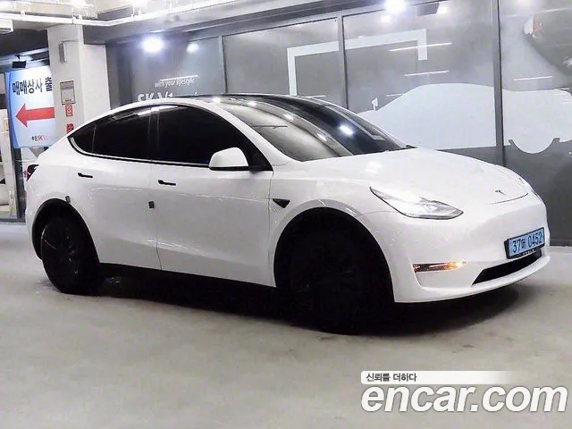Tesla Model Y 2022 Белый из Кореи