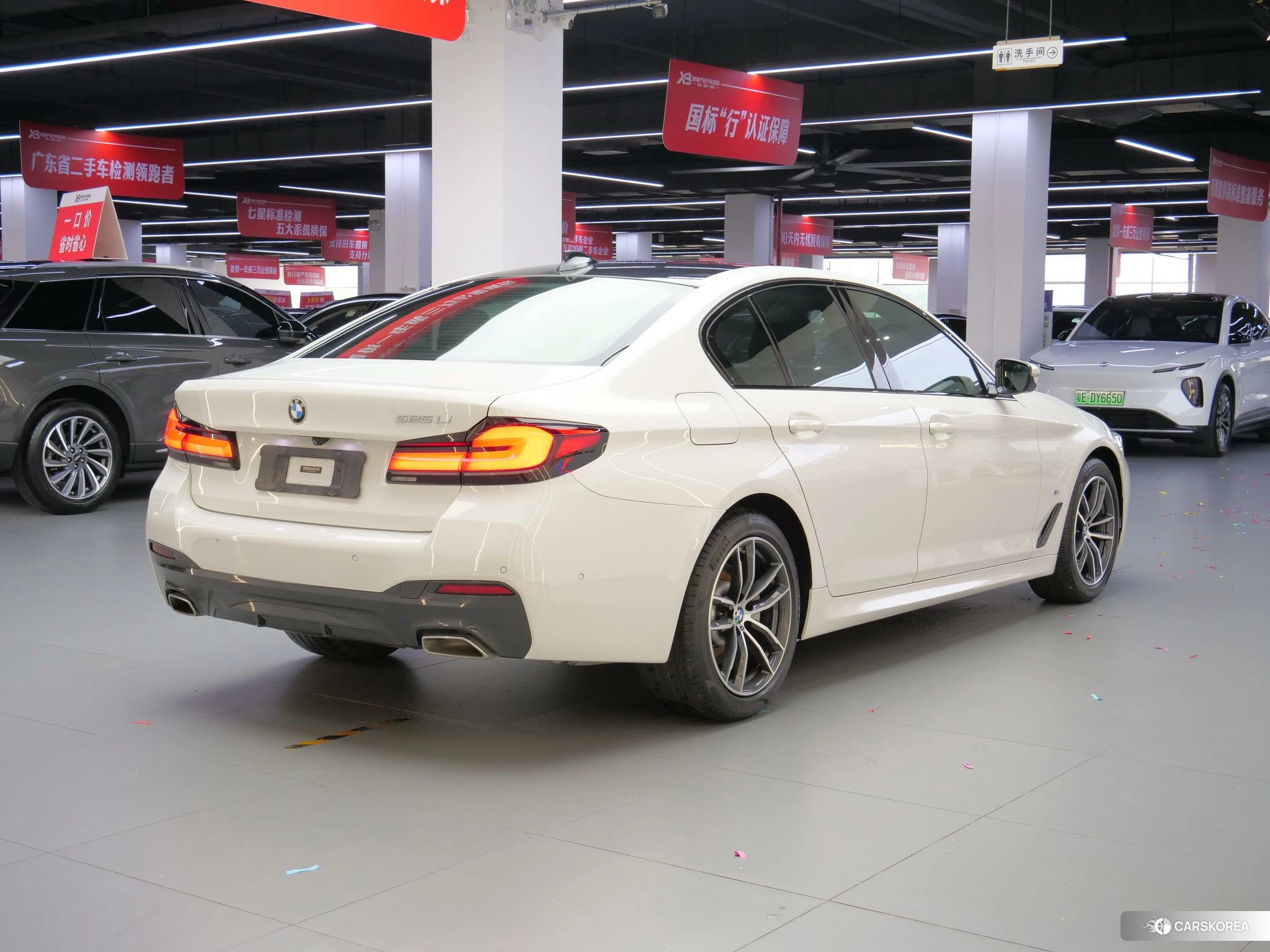 BMW 5 series (imported) 2019 Белый из Китая