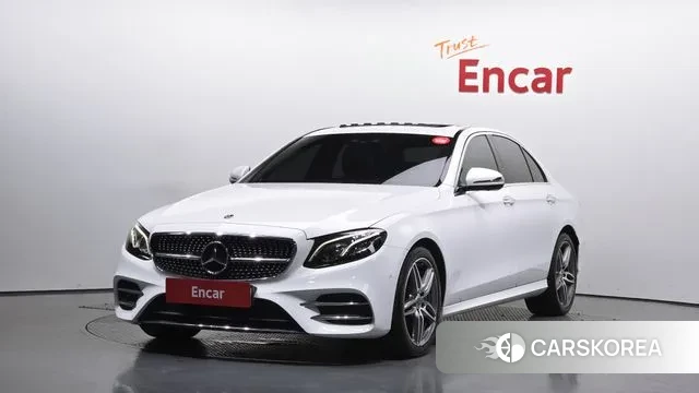 Mercedes-Benz E-Class W213 2019 Белый из Кореи