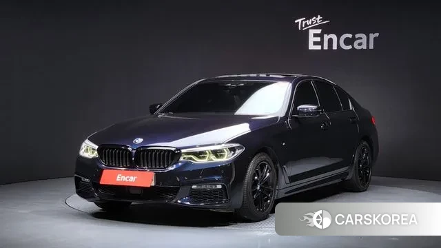 BMW 5 Series (G30) 2018 Черный из Кореи