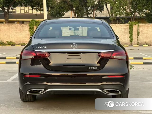 Mercedes-Benz E-class 2023 Другой из Китая