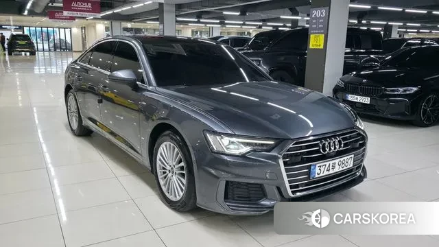 Audi A6 (C8) 2021 Серый из Кореи