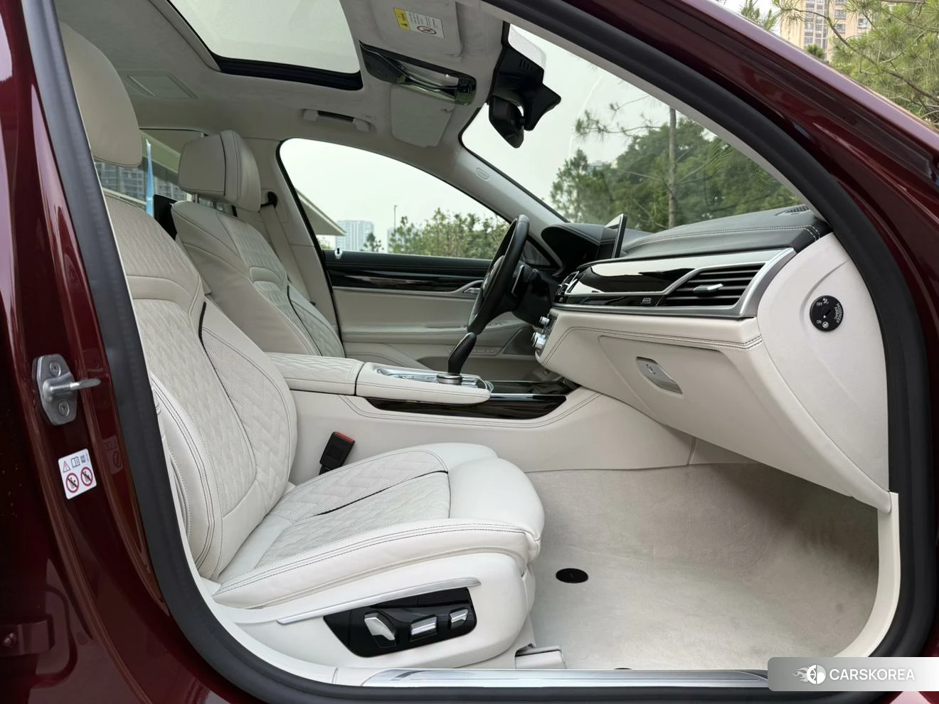 BMW 7 series 2021 Красный из Китая