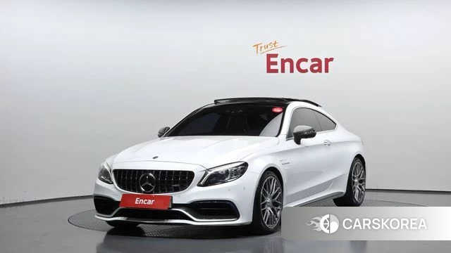 Mercedes-Benz C-Class W205 2021 Белый из Кореи