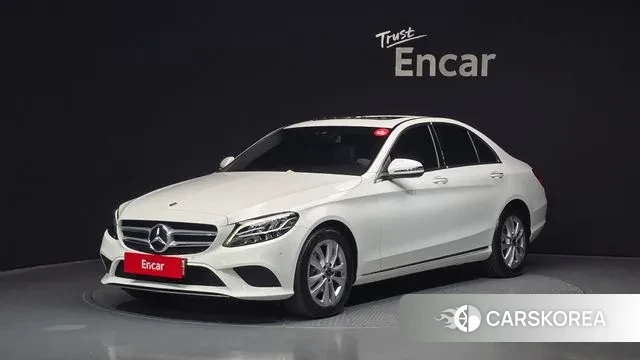 Mercedes-Benz C-Class W205 2019 Белый из Кореи