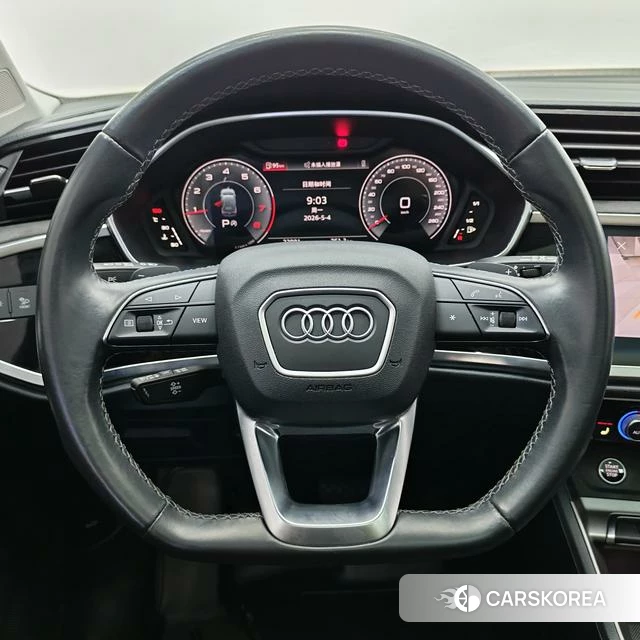 Audi Q3 2022 Белый из Китая