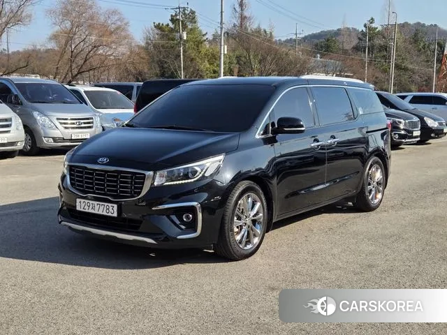 Kia The New Carnival 2019 Черный из Кореи