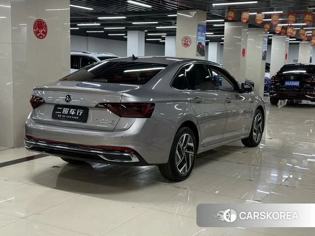 Volkswagen Sagitar 2023 Темно-серый из Китая