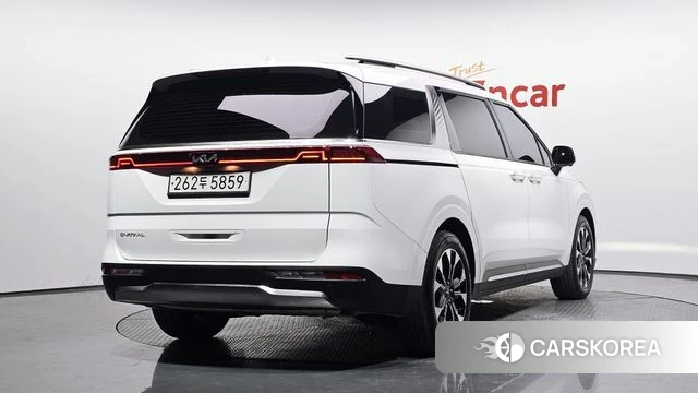 Kia Carnival 4th generation 2022 Белый из Кореи