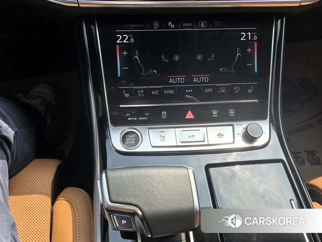 Audi A8 2024 Черный из Китая