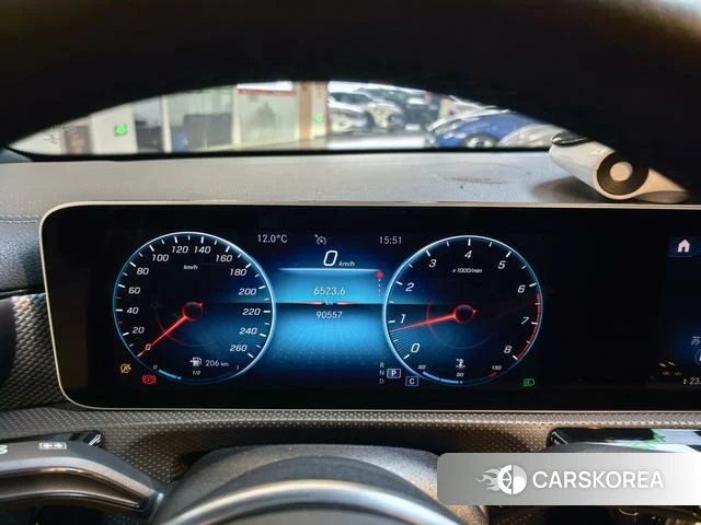 Mercedes-Benz Class A 2019 Красный из Китая
