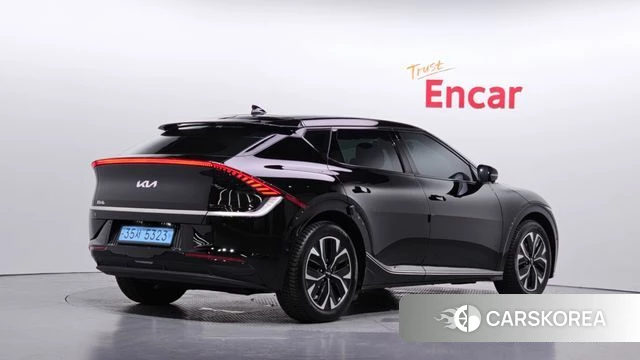 Kia EV6 2023 Черный из Кореи