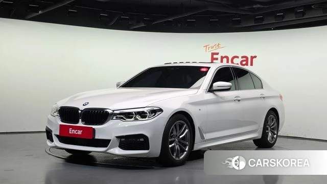 BMW 5 Series (G30) 2018 Белый из Кореи