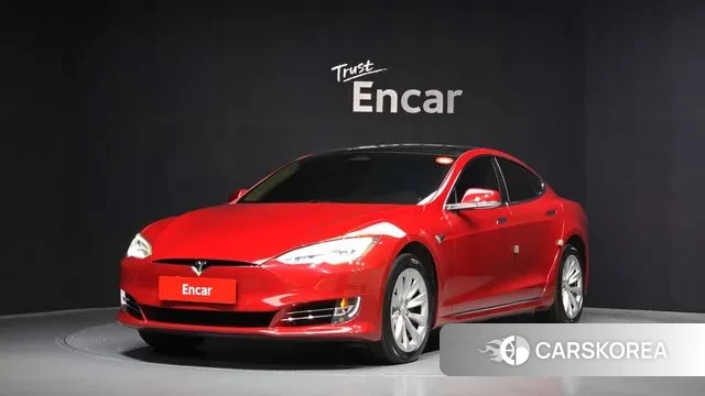 Tesla Model S 2019 Красный из Кореи