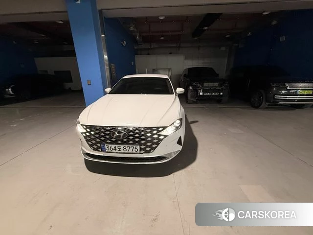 Hyundai The New Grandeur IG Hybrid 2022 Белый из Кореи