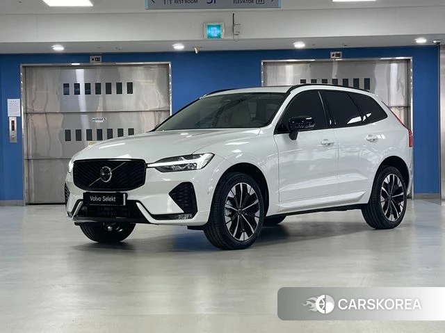 Volvo XC60 second Generation 2025 Белый из Кореи