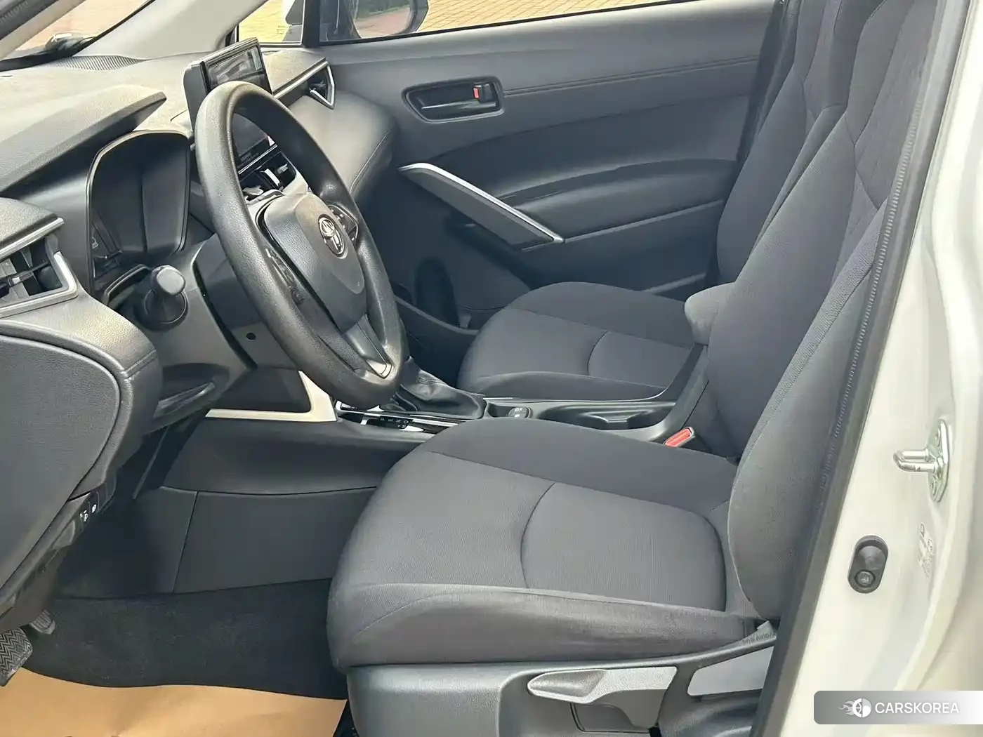Toyota Corolla 2023 Белый из Китая