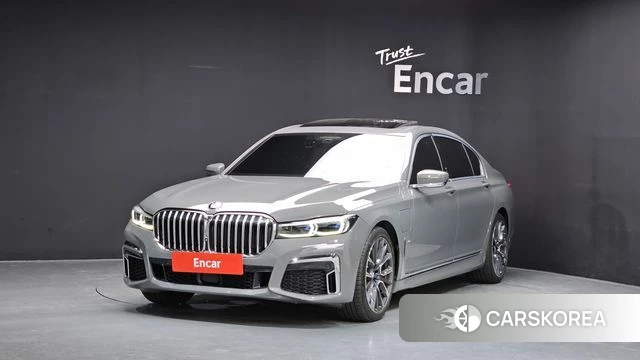 BMW 7 Series (G11) 2021 Серый из Кореи