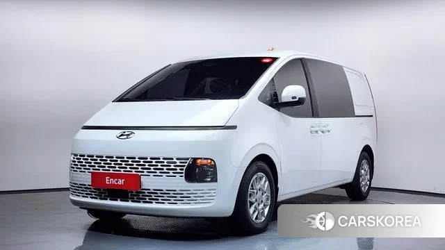 Hyundai Staria 2022 Белый из Кореи