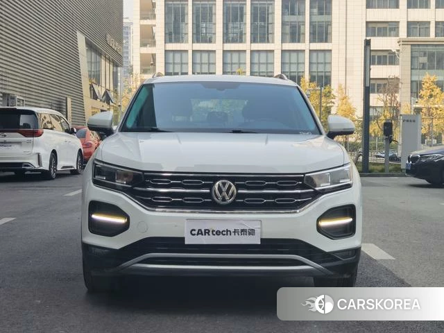 Volkswagen Tanyue 2022 Белый из Китая