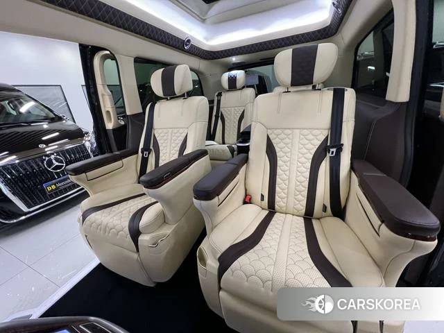 Mercedes-Benz V-class 2021 Черный из Китая