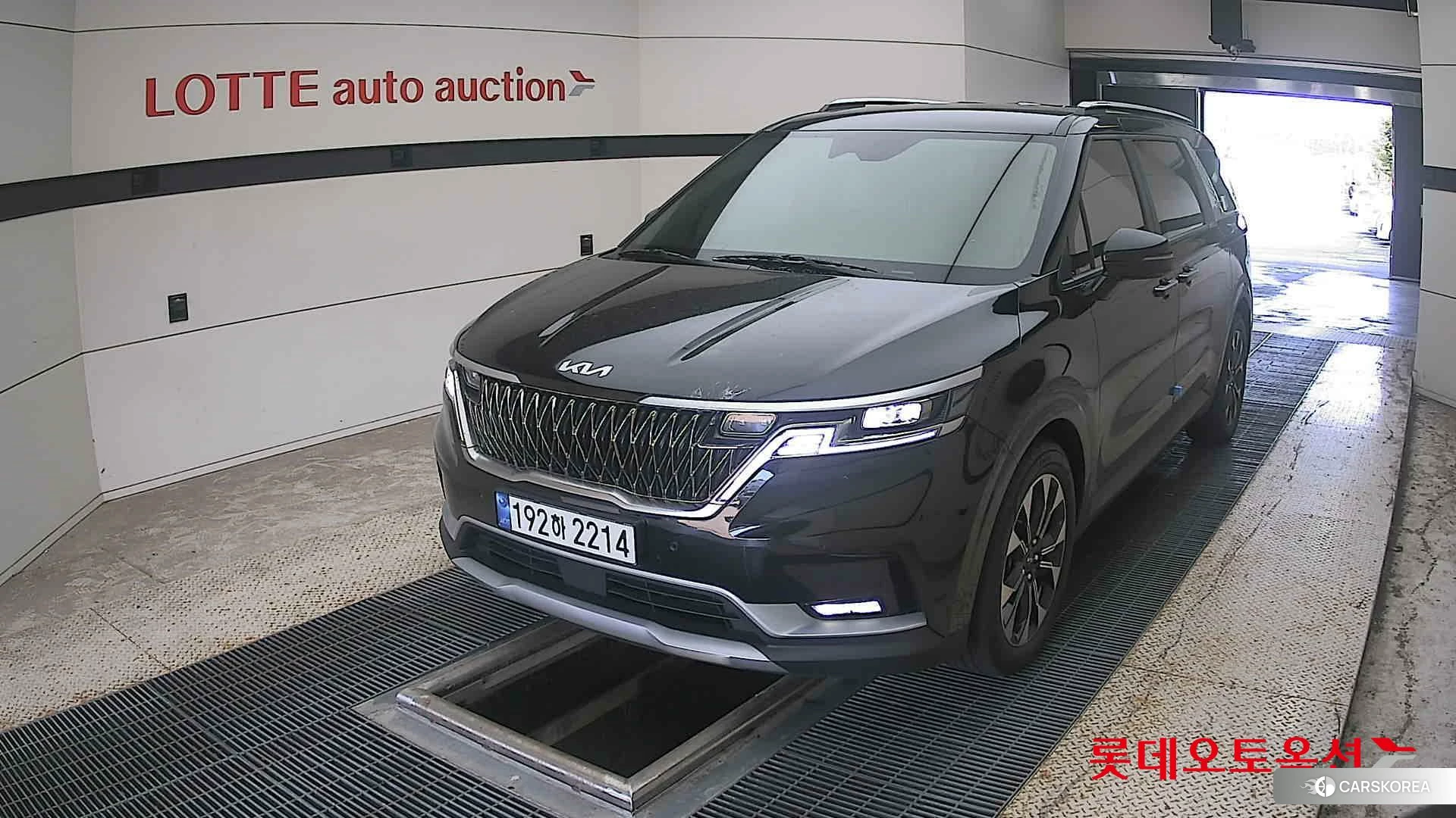 Kia Carnival 2023 Aurora Black Pearl из Кореи