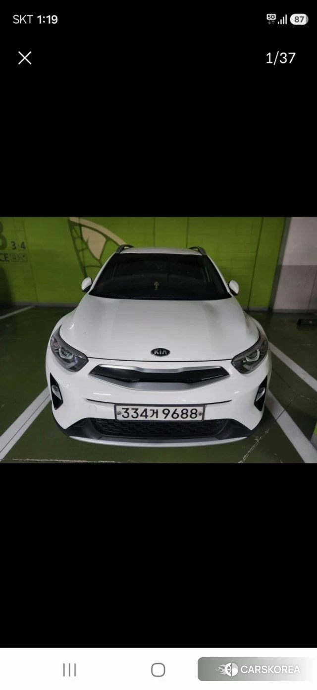 Kia Stonic 2019 Белый из Кореи