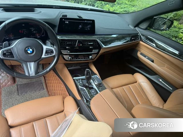 BMW 6 series GT 2020 Серебристо-серый из Китая