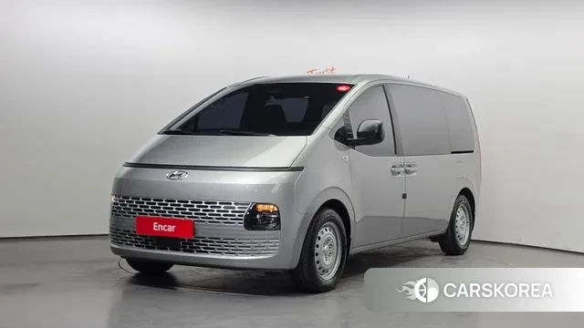 Hyundai Staria 2021 Серебряный из Кореи