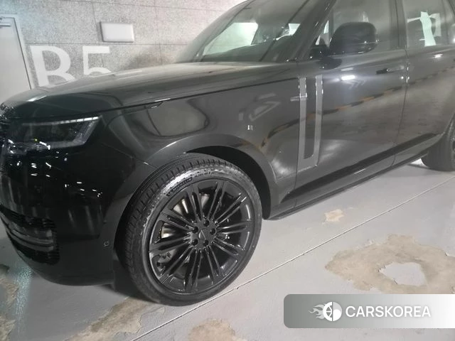 Land Rover Range Rover 5th Generation 2026 Черный из Кореи