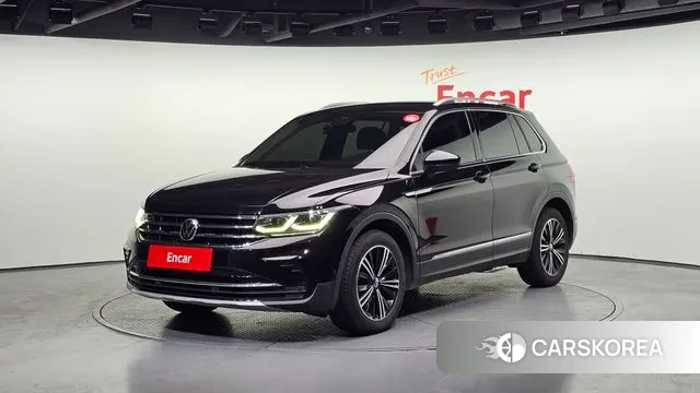 Volkswagen Tiguan second Generation 2021 Черный из Кореи