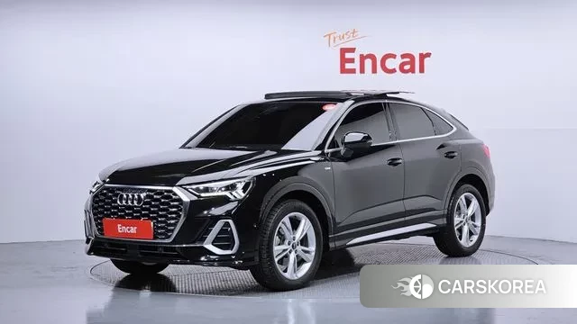 Audi Q3 (F3) 2022 Черный из Кореи