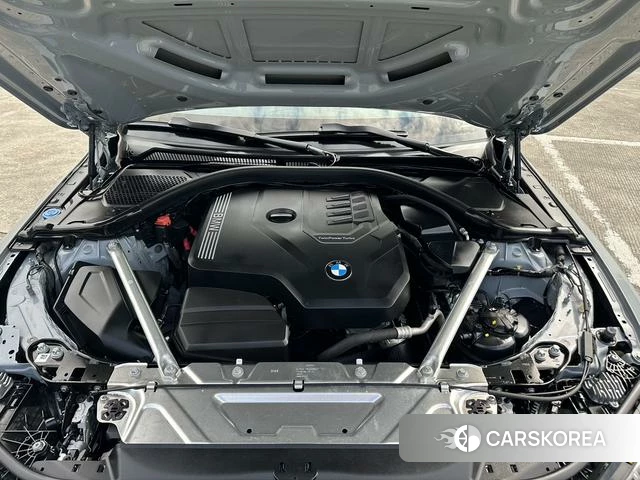 BMW 4 series 2023 Темно-серый из Китая