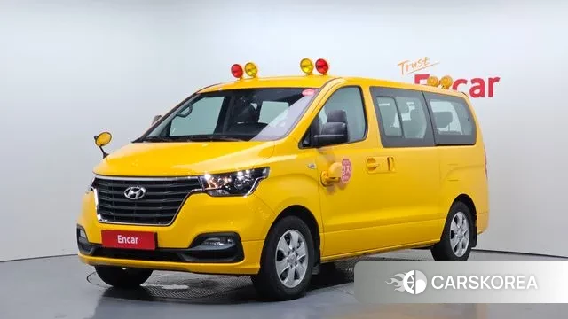 Hyundai The New Grand Starex 2021 Желтый из Кореи
