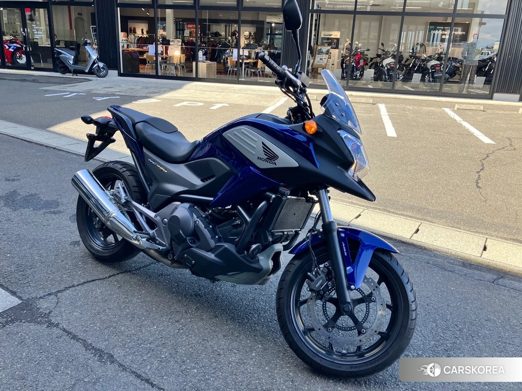 Проданный Honda NC750X DCT 2015 из Японии