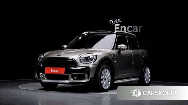 Mini Cooper D Countryman 2020 Песочный из Кореи