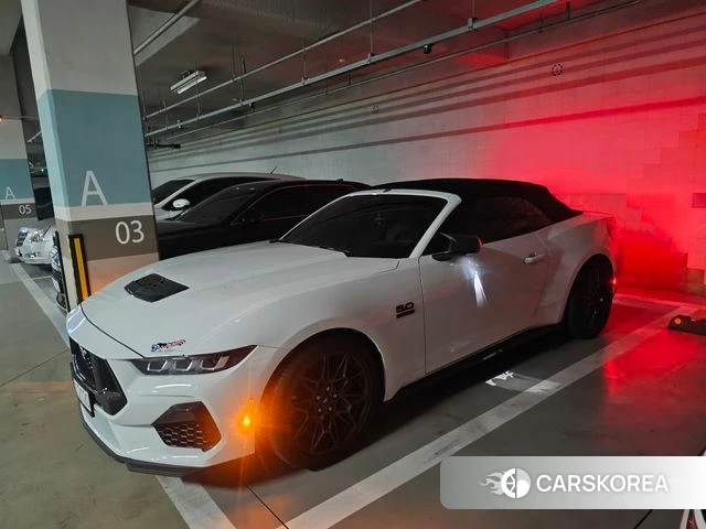 Ford Mustang 7th Generation 2024 Белый из Кореи