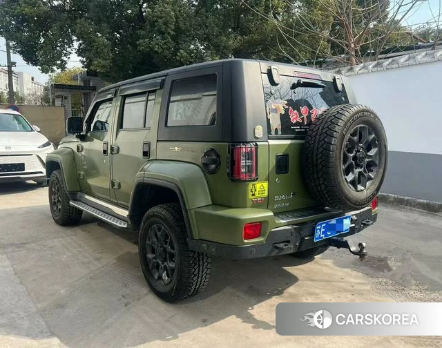 Beijing off-road BJ40 2022 Зеленый из Китая