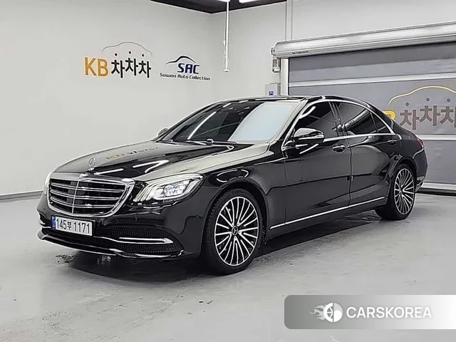 Mercedes-Benz S-Class W222 2019 Черный из Кореи