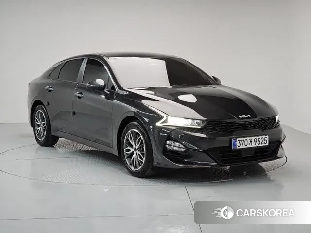 Kia K5 3rd generation 2022 Серый из Кореи