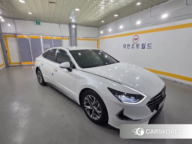 Hyundai Sonata (DN8) 2019 Белый из Кореи