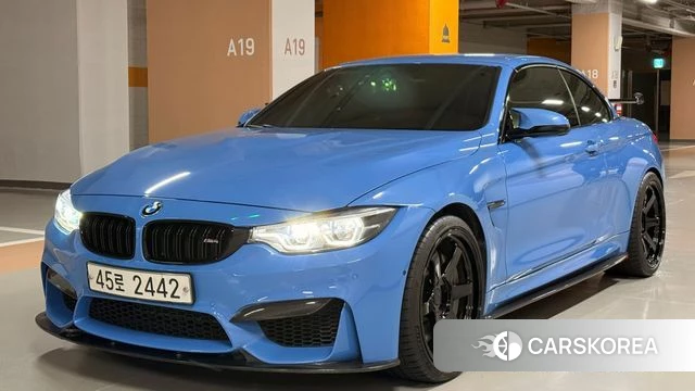 BMW M4 (F82) 2018 Небесно-голубой из Кореи