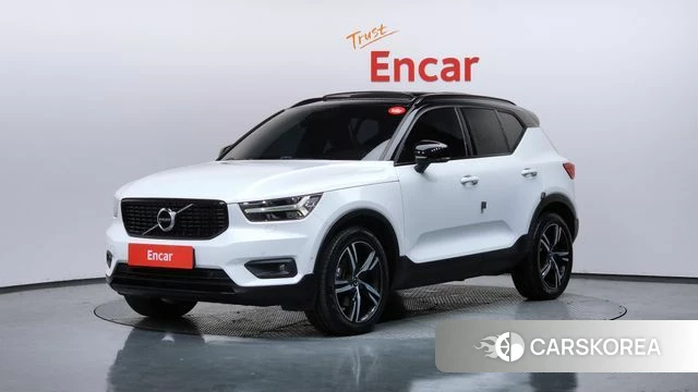 Volvo XC40 2018 Белый из Кореи