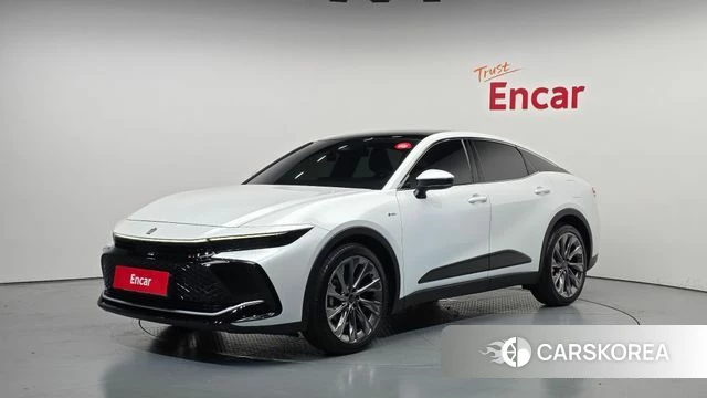 Toyota Crown Crossover 2024 Белый из Кореи