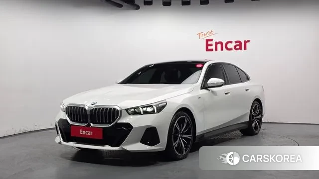 BMW 5 Series (G60) 2024 Белый из Кореи