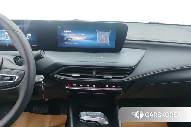 Buick Weilang 2022 Темно-серый из Китая