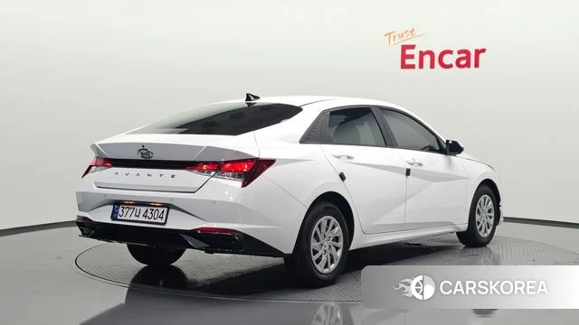 Hyundai Avante (CN7) 2022 Белый из Кореи